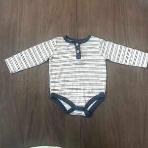 Mario Lopez long sleeve onesie size 6-9 months